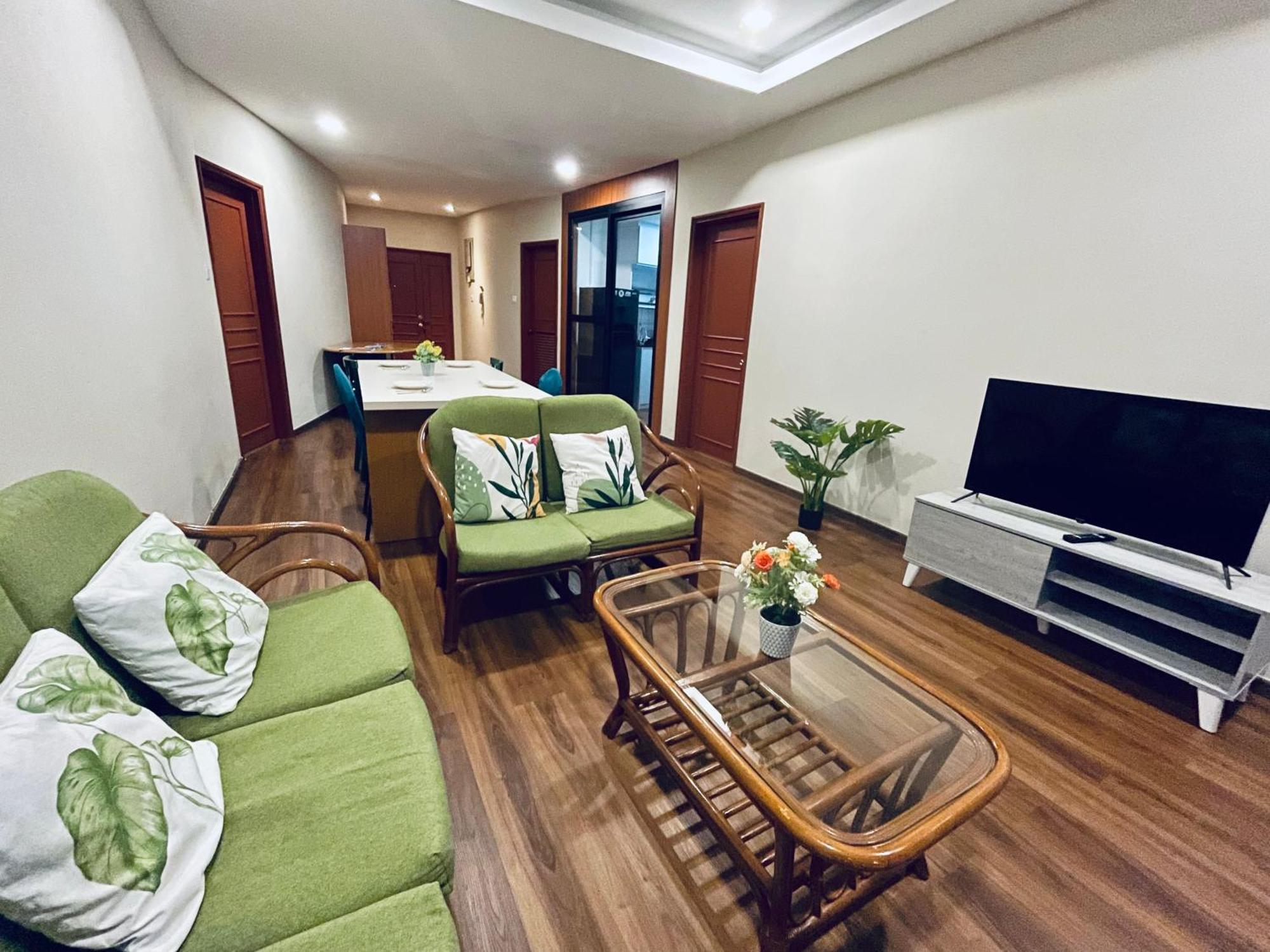 Kuching City Center Riverbank Suites With Marvelous River View Екстериор снимка