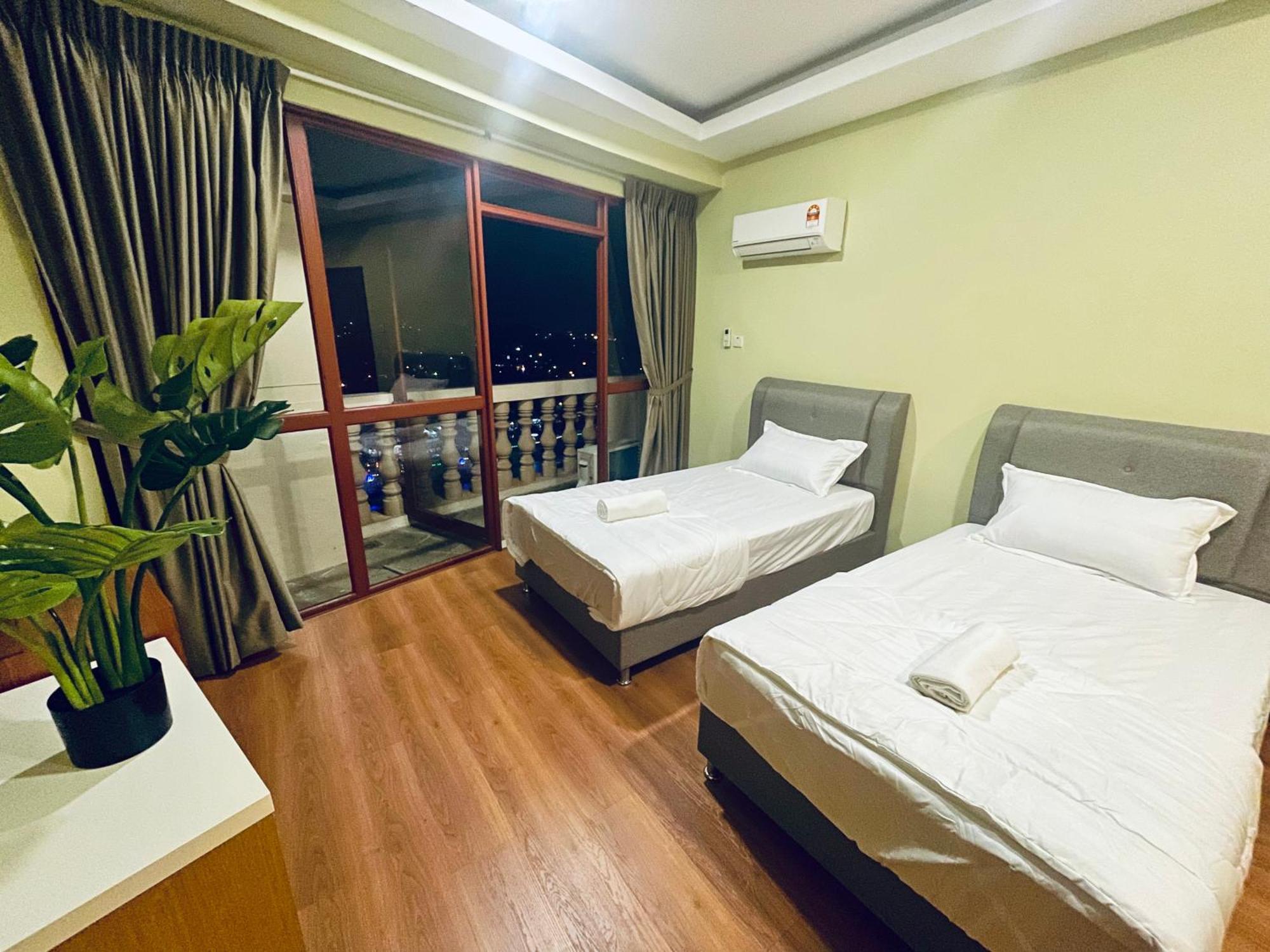 Kuching City Center Riverbank Suites With Marvelous River View Екстериор снимка