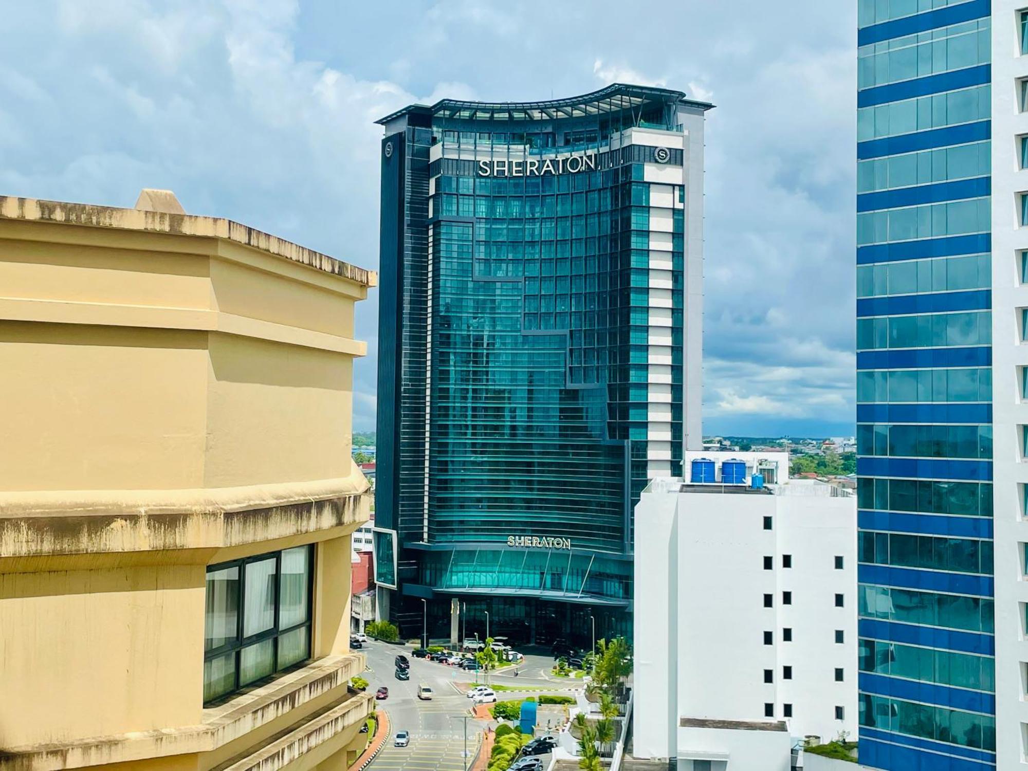 Kuching City Center Riverbank Suites With Marvelous River View Екстериор снимка