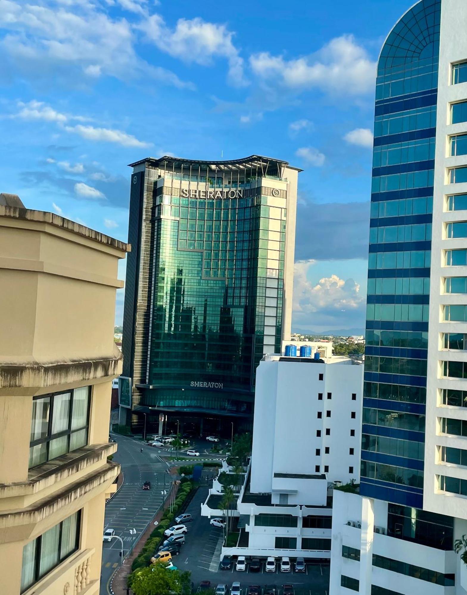 Kuching City Center Riverbank Suites With Marvelous River View Екстериор снимка