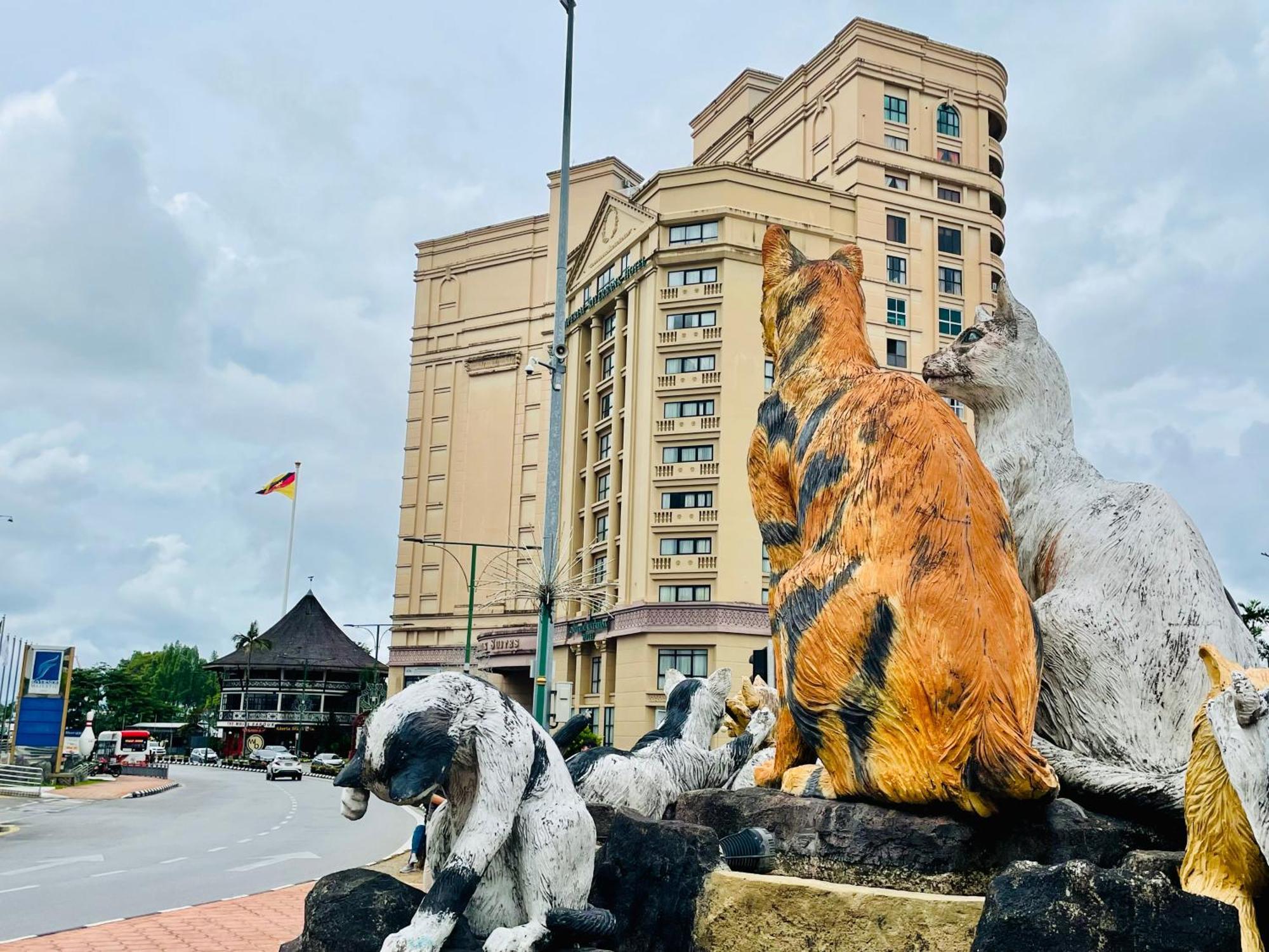 Kuching City Center Riverbank Suites With Marvelous River View Екстериор снимка